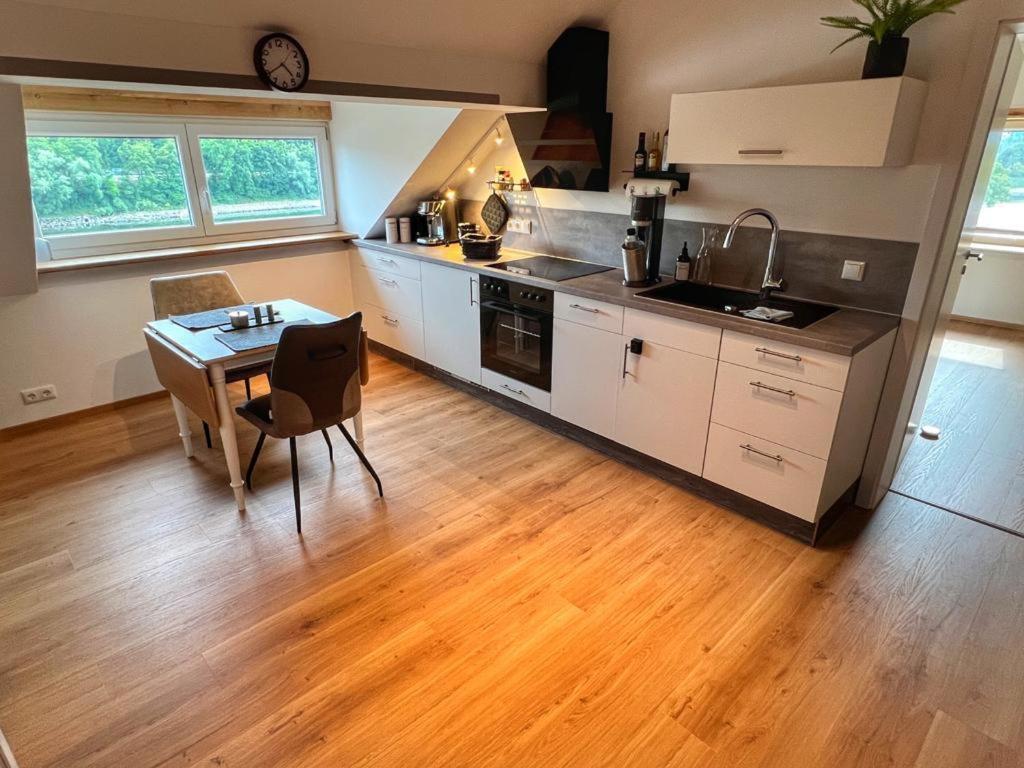 Helle 2 Zimmer Dg Wohnung Passavia Esterno foto