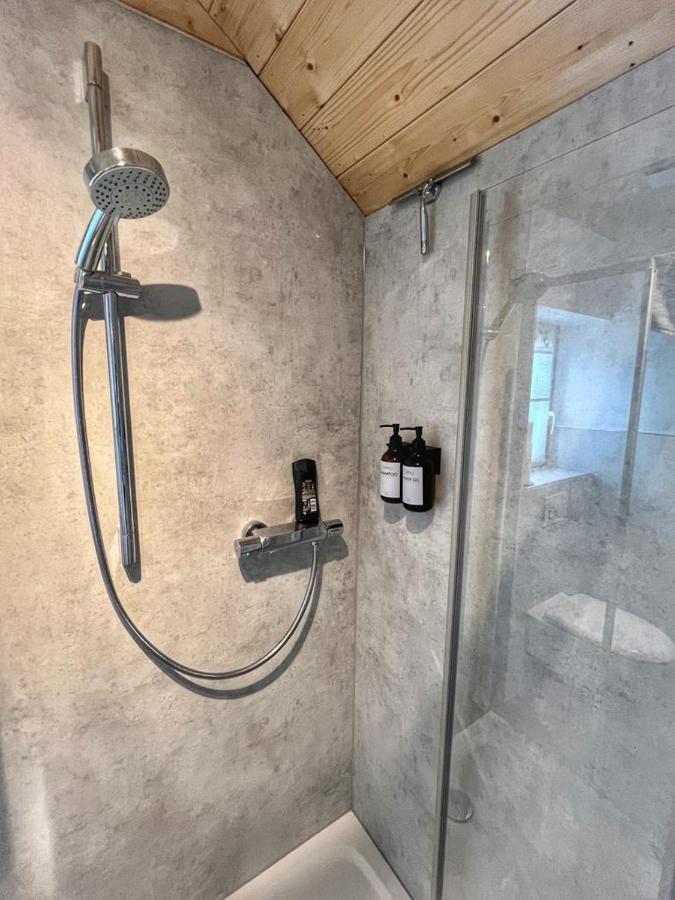 Helle 2 Zimmer Dg Wohnung Passavia Esterno foto